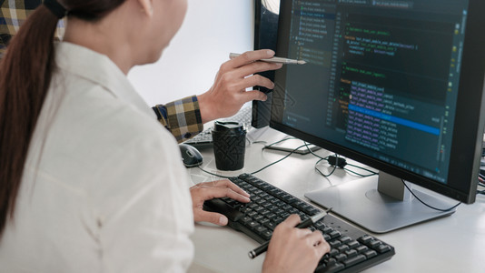 Java软件开发中的图片应用与软件销售策略